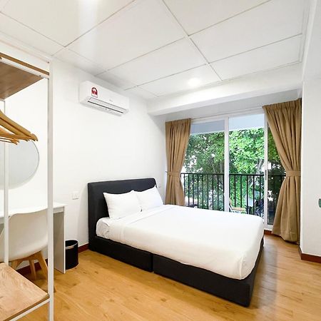 Lili Stay By The Beach George Town Exterior foto
